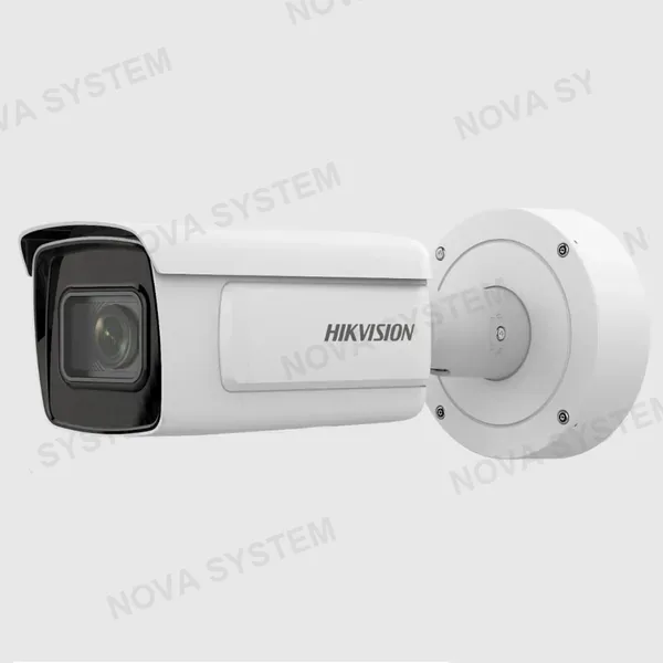 HIKVISION HIKVISION IDS-2CD7A46G0-IZHS Cámara de Seguridad IP 4MP Lente Motorizado IR50 DarkFighter