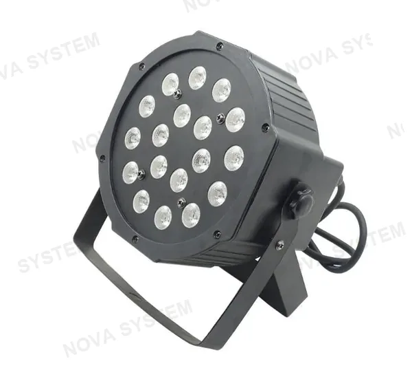 P-18B Luz Protón 18 LED RGB Audio rítmico con DMX