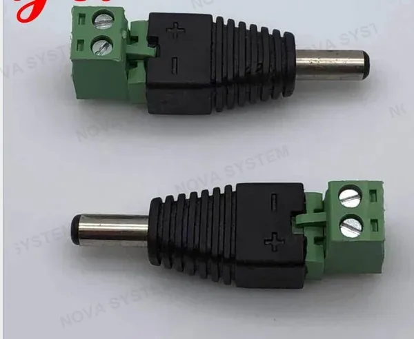 JY-060111 Adaptadores DC (Hembra)