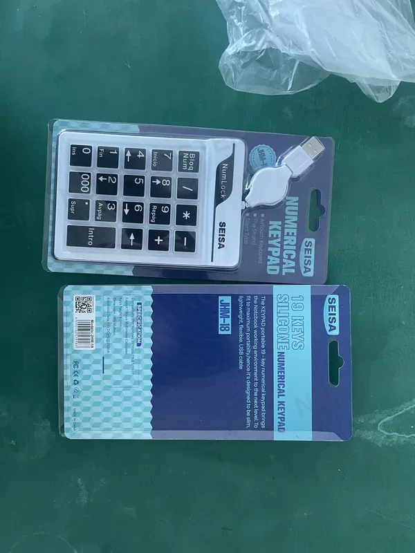 JHM-18 Teclado Numérico Retráctil 19 Teclas