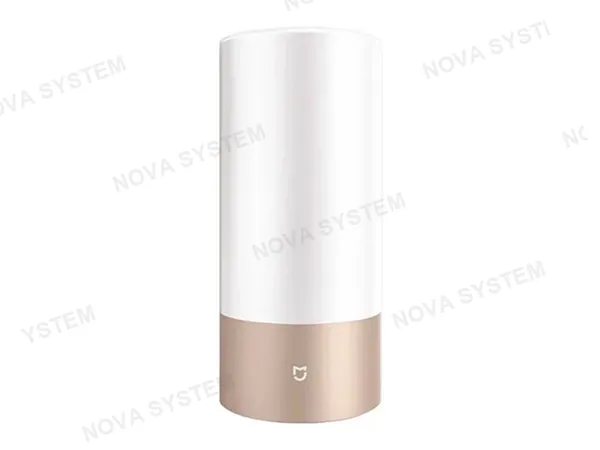 LAMPARA XIAOMI, MI BEDSIDE LAMP INTELIGENTE CON ILUMINACION LED RGB, BASE COLOR ORO (MUE4063GL)